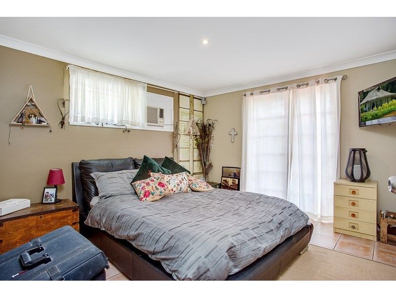 14 Lyminge Court, Bonogin QLD 4213