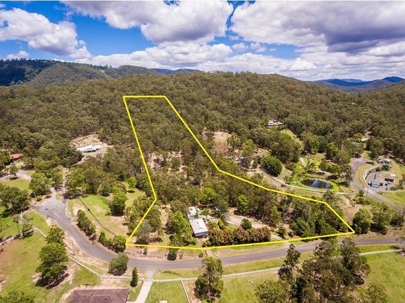 14 Lyminge Court, Bonogin QLD 4213