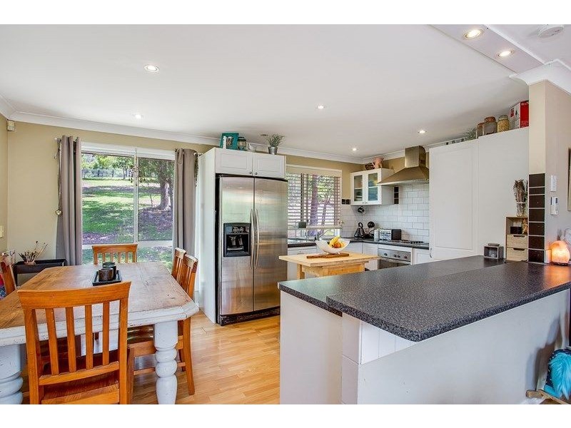 14 Lyminge Court, Bonogin QLD 4213