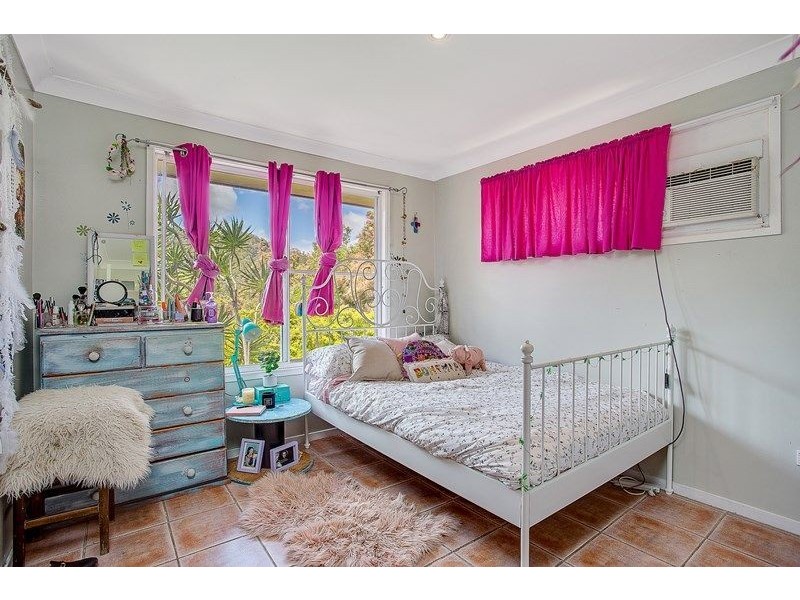14 Lyminge Court, Bonogin QLD 4213