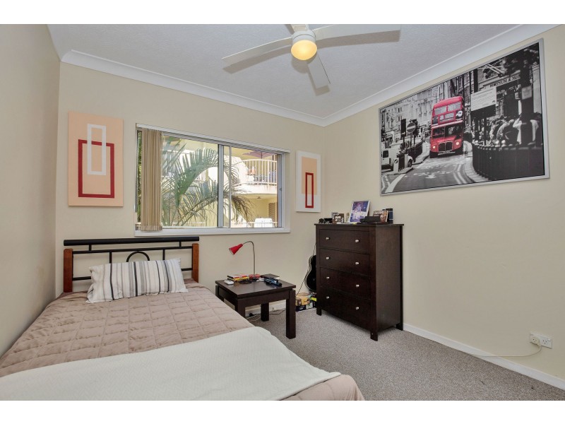 37/150 Marine Parade, Southport QLD 4215