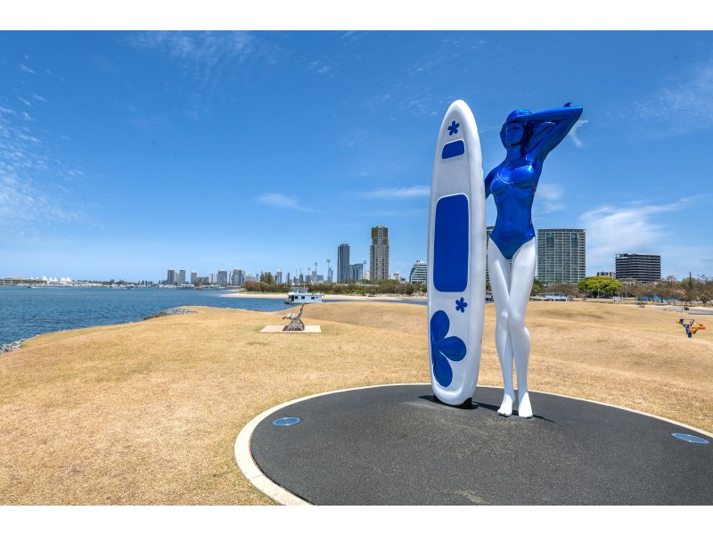 215/132 Marine Parade, Southport QLD 4215