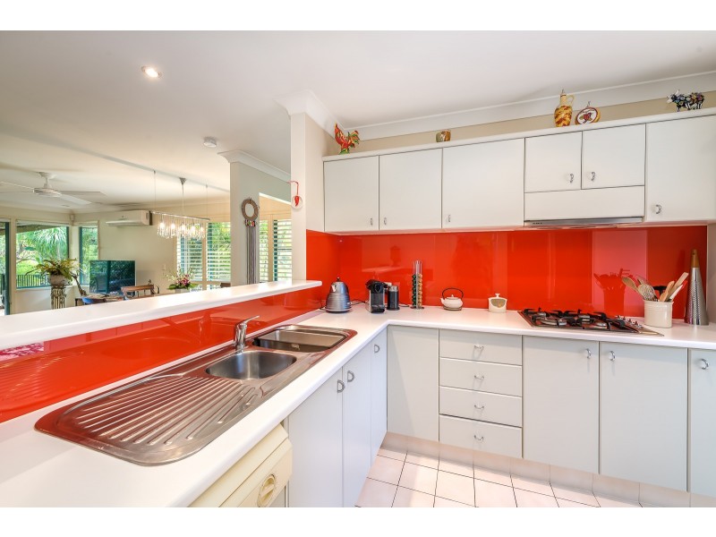 123/19 Santa Barbara Road, Hope Island QLD 4212