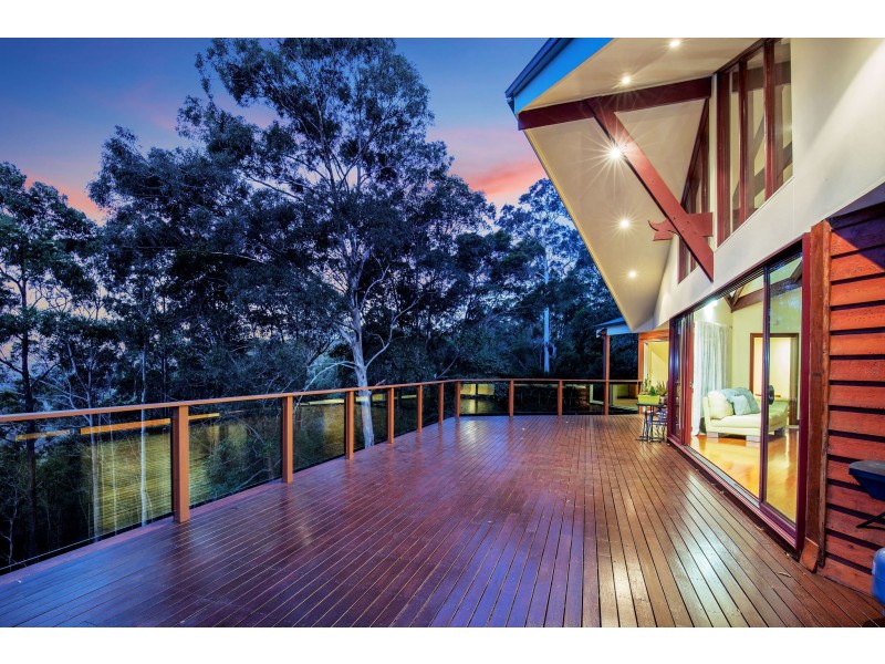 7 Tabor Drive, Tamborine Mountain QLD 4272