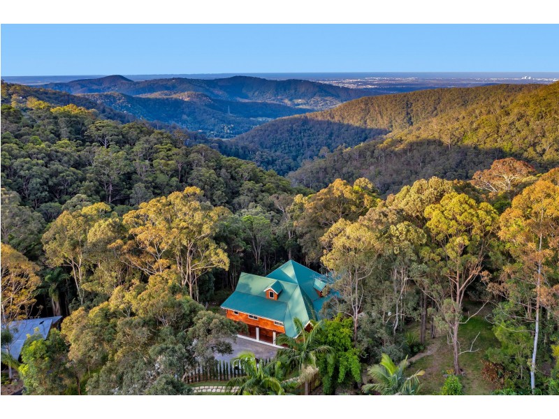 7 Tabor Drive, Tamborine Mountain QLD 4272