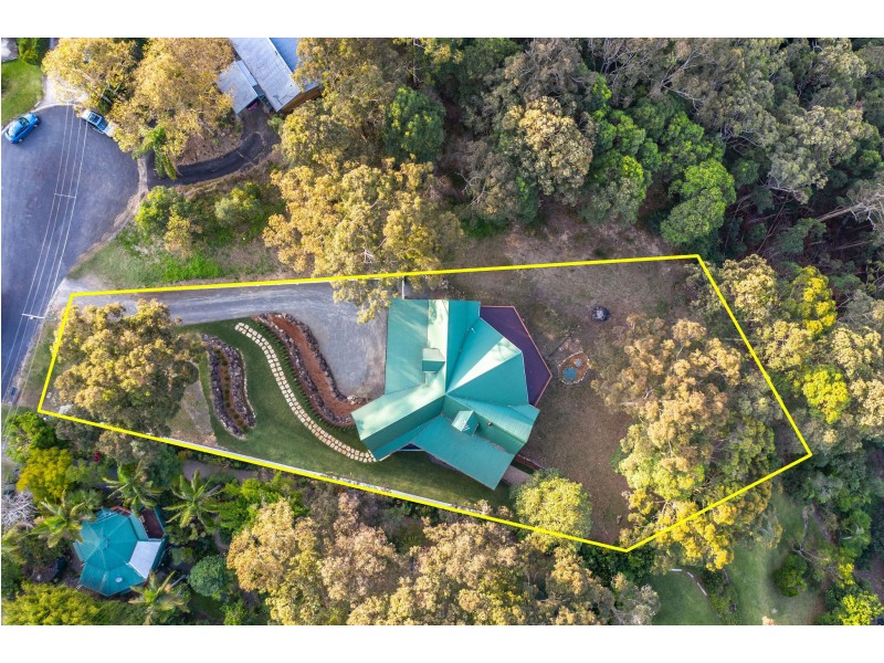 7 Tabor Drive, Tamborine Mountain QLD 4272