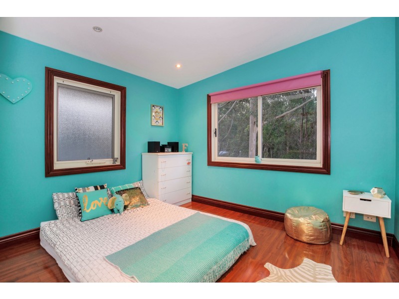 7 Tabor Drive, Tamborine Mountain QLD 4272