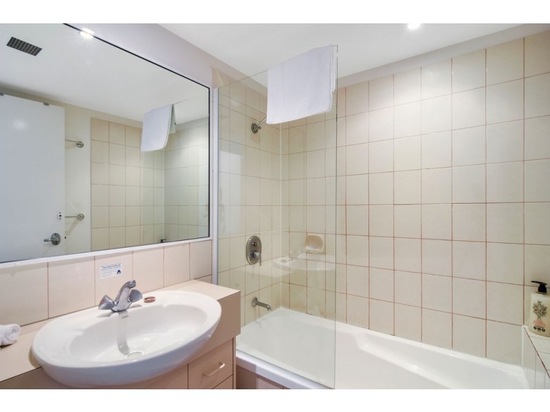 59/23 Wharf Road, Surfers Paradise QLD 4217