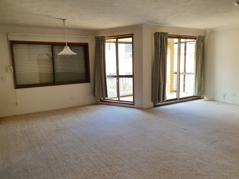 9/252 Marine Parade, Labrador QLD 4215