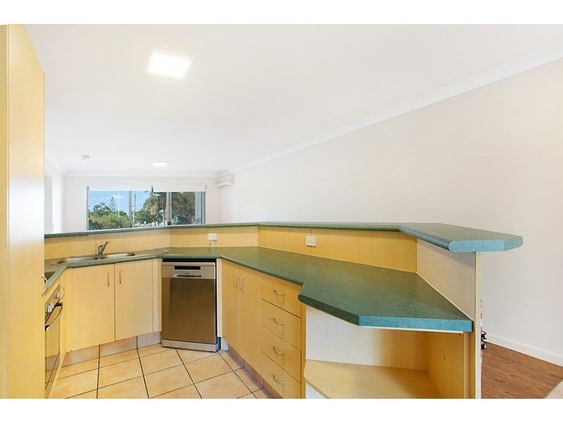 60/150 Marine Parade, Southport QLD 4215