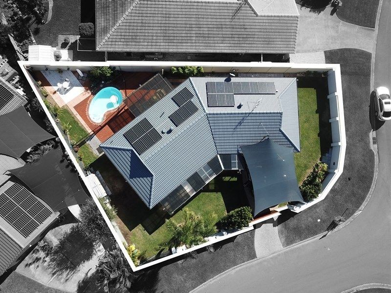 30 Sundown Drive, Paradise Point QLD 4216