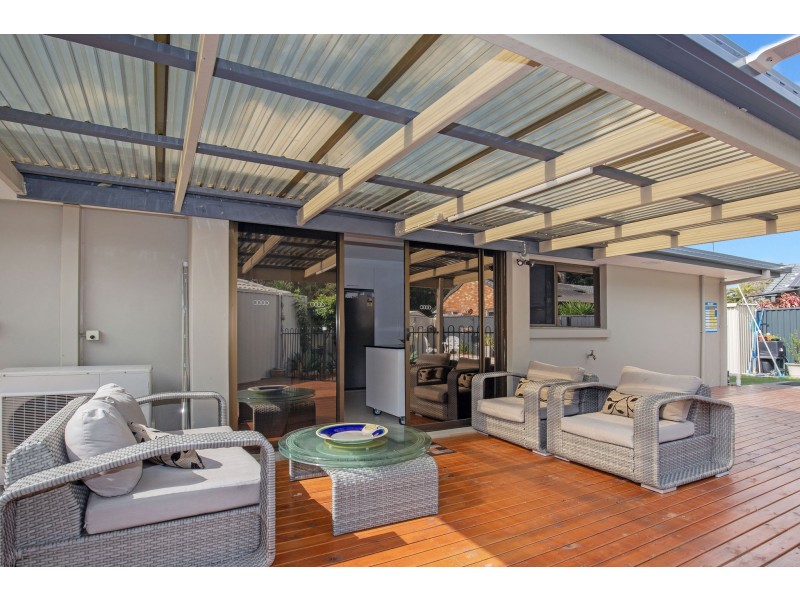 30 Sundown Drive, Paradise Point QLD 4216