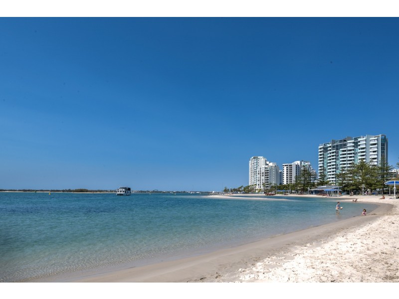 12/18-22 Parker Street, Labrador QLD 4215