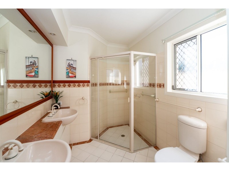 17A Inga Avenue, Surfers Paradise QLD 4217