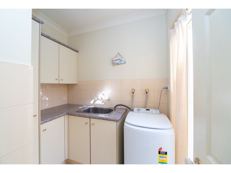 17A Inga Avenue, Surfers Paradise QLD 4217