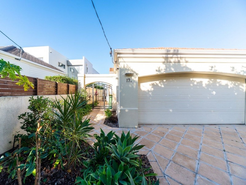 17A Inga Avenue, Surfers Paradise QLD 4217