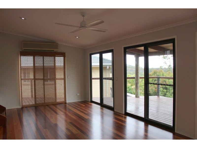 12 Windward Rise, Pacific Pines QLD 4211