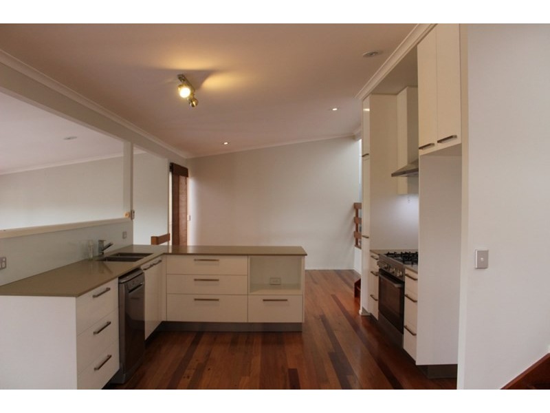 12 Windward Rise, Pacific Pines QLD 4211