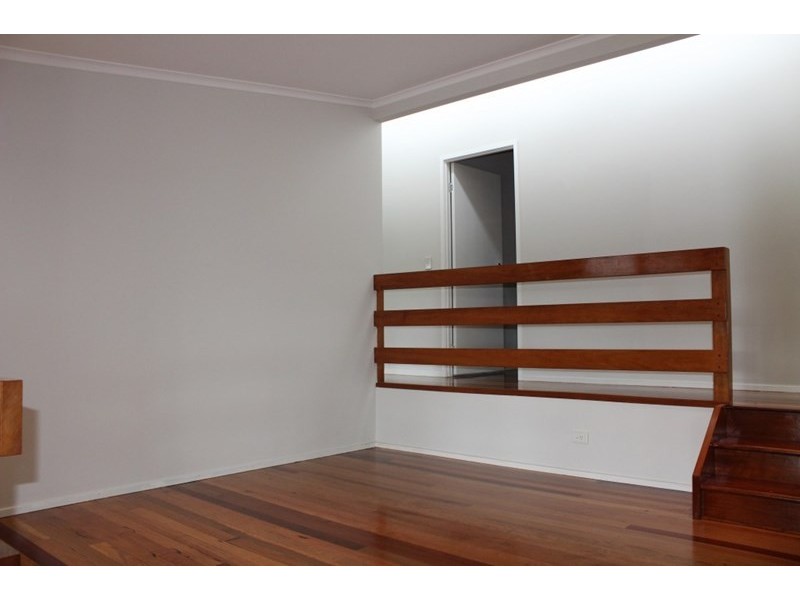 12 Windward Rise, Pacific Pines QLD 4211