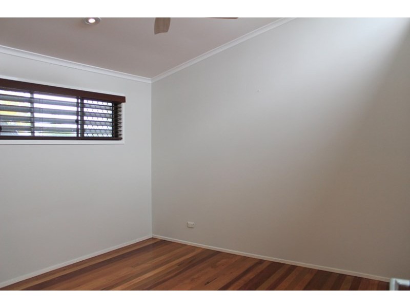 12 Windward Rise, Pacific Pines QLD 4211