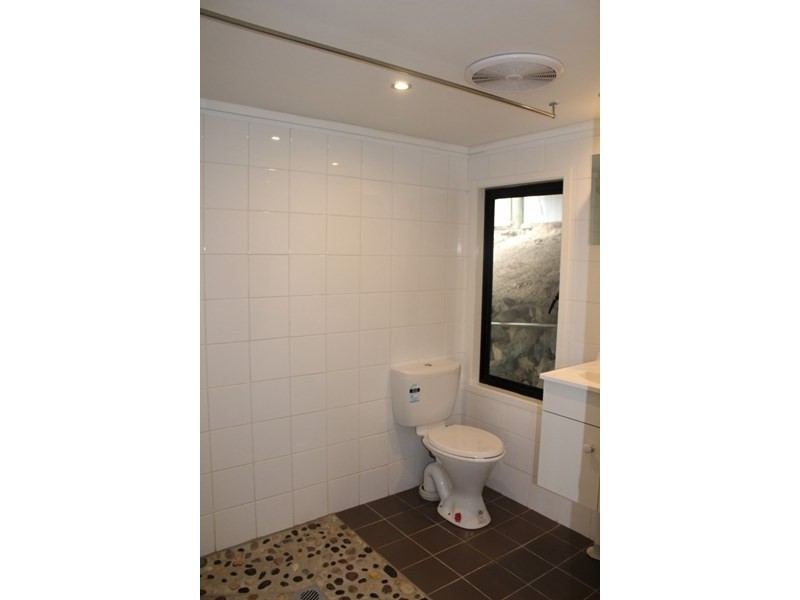 12 Windward Rise, Pacific Pines QLD 4211