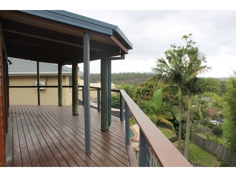 12 Windward Rise, Pacific Pines QLD 4211