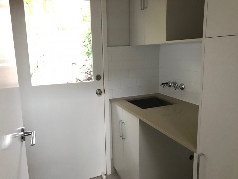 12 Windward Rise, Pacific Pines QLD 4211