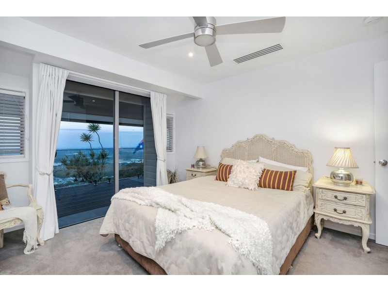 160 Wongawallan Drive, Wongawallan QLD 4210