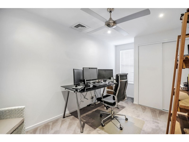 160 Wongawallan Drive, Wongawallan QLD 4210