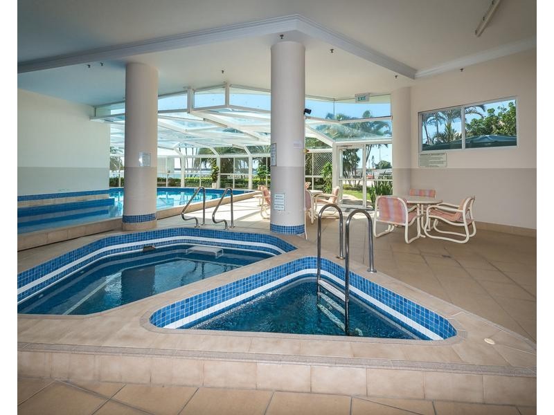 16/5 Bayview Street, Runaway Bay QLD 4216