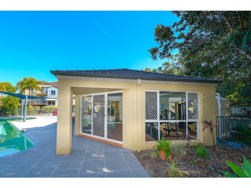 61/88 Limetree Parade, Runaway Bay QLD 4216