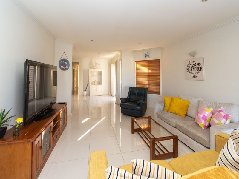 17A Inga Avenue, Surfers Paradise QLD 4217