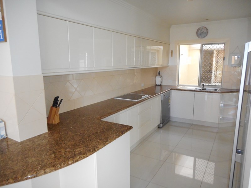 17A Inga Avenue, Surfers Paradise QLD 4217