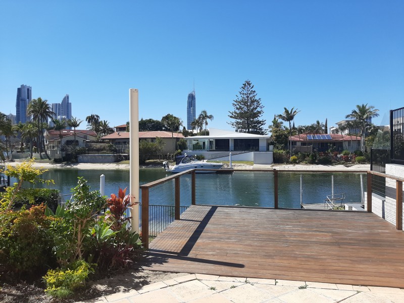 17A Inga Avenue, Surfers Paradise QLD 4217