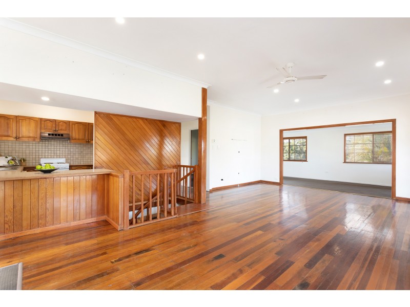 129 Haig Road, Loganlea QLD 4131