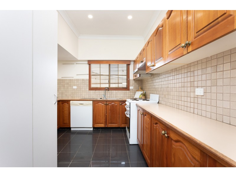 129 Haig Road, Loganlea QLD 4131