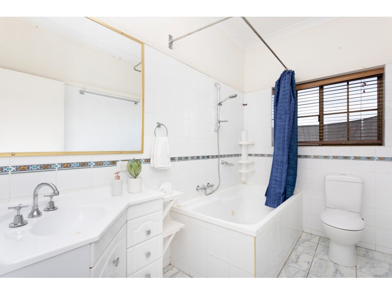 129 Haig Road, Loganlea QLD 4131