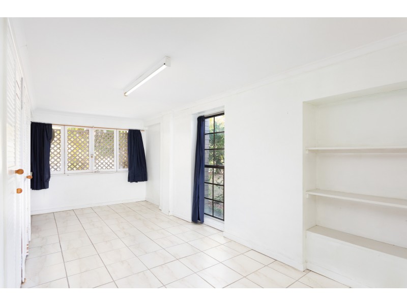 129 Haig Road, Loganlea QLD 4131
