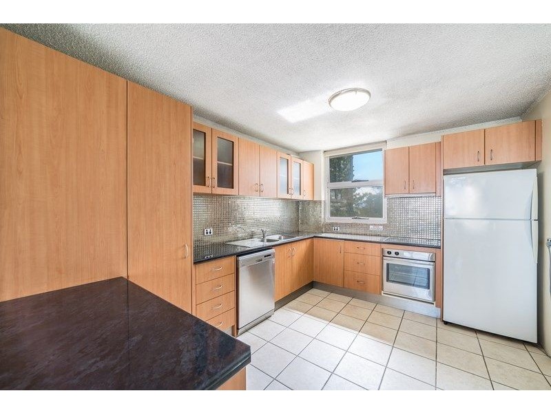 13/21 Clifford Street, Surfers Paradise QLD 4217