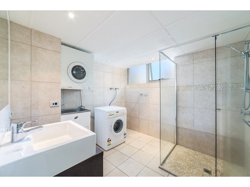 13/21 Clifford Street, Surfers Paradise QLD 4217