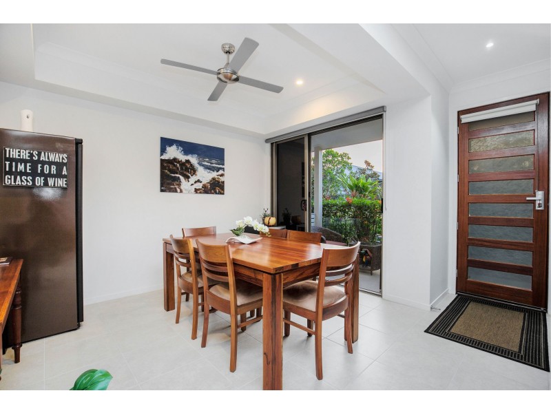 301/299 Napper Road, Arundel QLD 4214