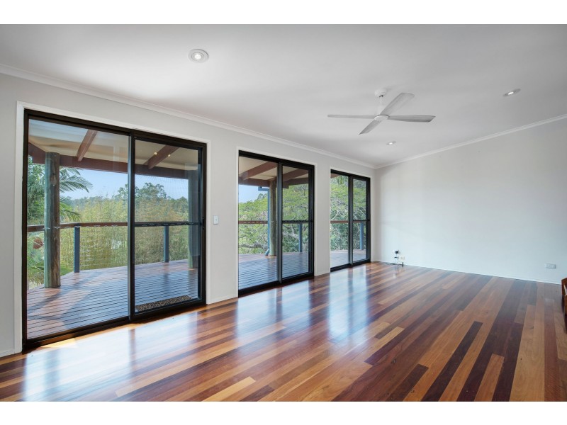 12 Windward Rise, Pacific Pines QLD 4211