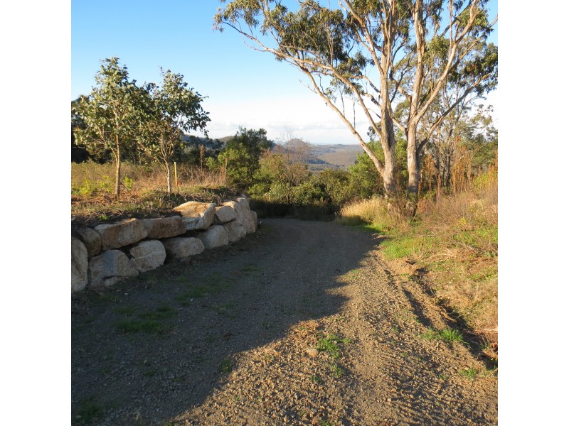 8 Oakhill Place, South Toowoomba QLD 4350