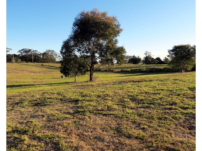 4 Oakhill Place, South Toowoomba QLD 4350