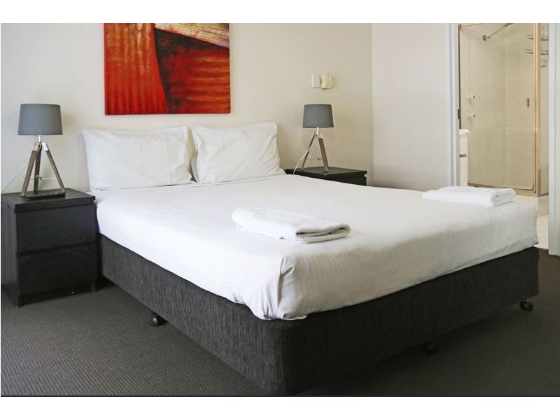 4B/510 Marine Parade, Biggera Waters QLD 4216