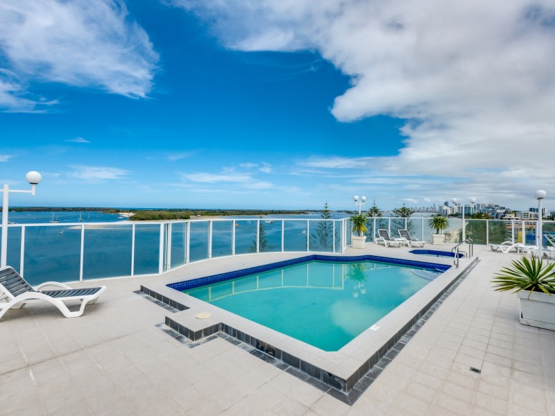 4B/510 Marine Parade, Biggera Waters QLD 4216