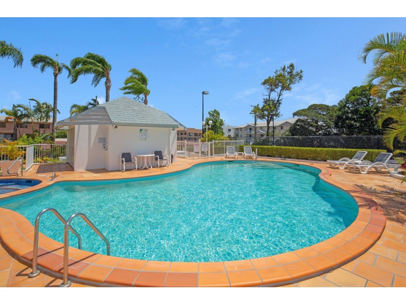 4B/510 Marine Parade, Biggera Waters QLD 4216