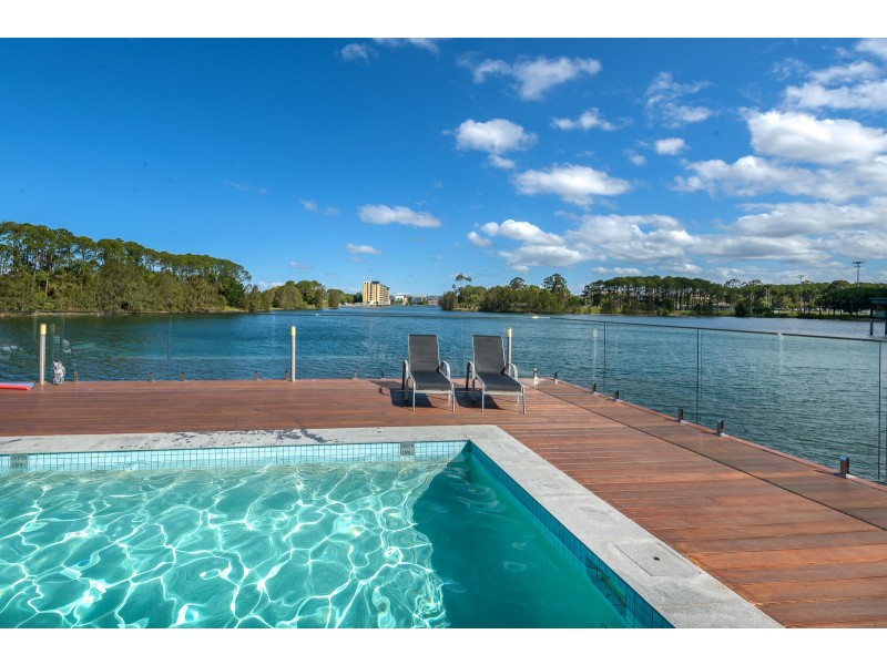 26/10 Ben Lexcen Place, Robina QLD 4226