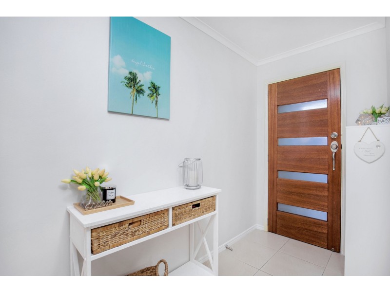 172 Currumburra Road, Ashmore QLD 4214