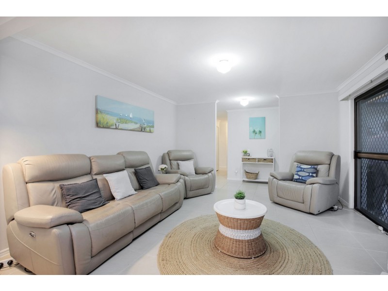 172 Currumburra Road, Ashmore QLD 4214